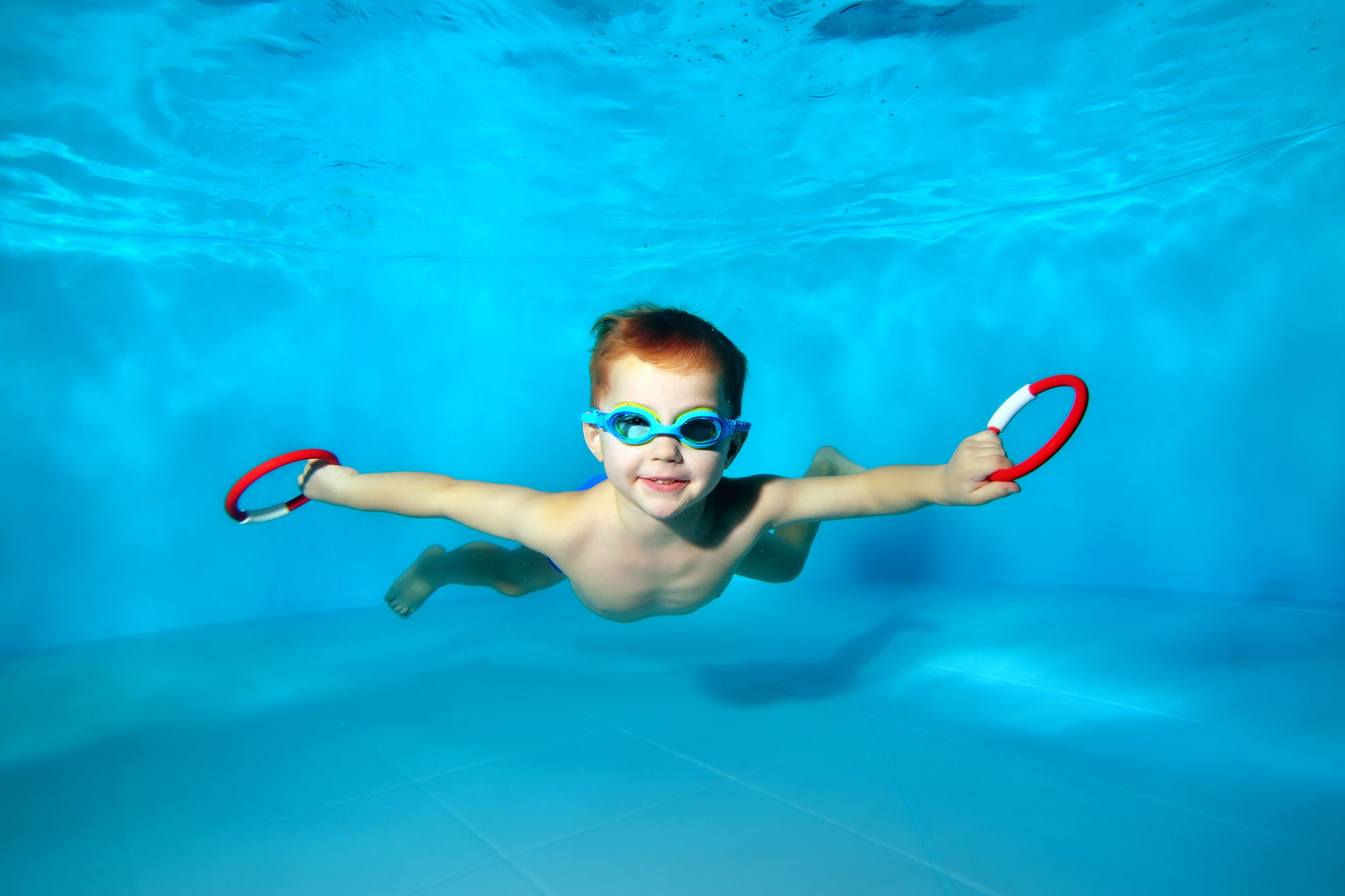 Szkoła pływania dla dzieci - zajęcia na basenie Toruń - Logafit